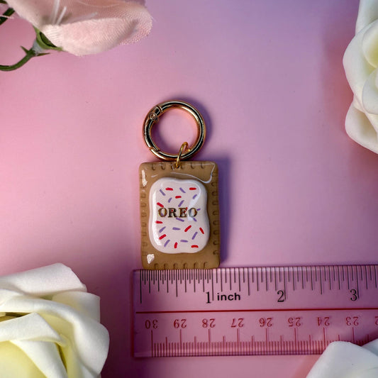 Personalized Filled Pastry Tag